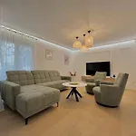 Premium Anemar Apartman Zára